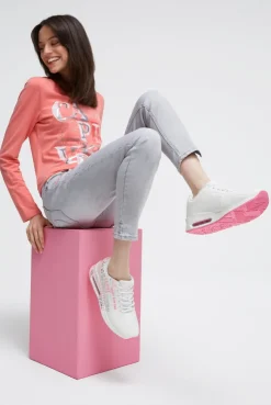 Air Cushion Sneaker mit Wording Print white