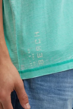 Ausbrenner-Shirt mit Used Look und Label Prints island green