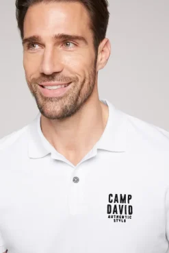 Basic Pikee-Polo mit Logo-Stickerei opticwhite