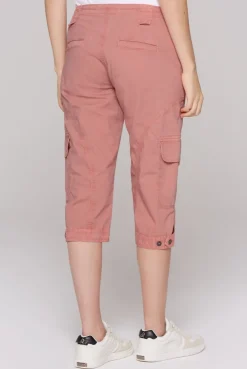 Basic Skater-Shorts mit Beintaschen beachy red
