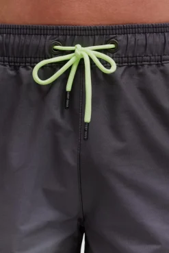 Beachshorts mit Farbverlauf und Print black / green olive