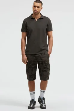 Cargo Shorts mit All Over Print dark wood