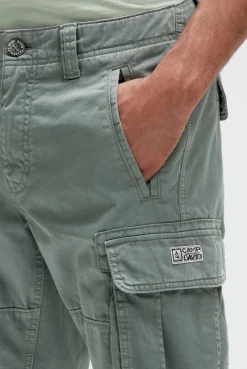 Cargo Shorts mit Wasch-Effekten dusty green