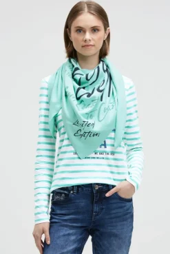 Dreieckstuch aus Flauschstrick mit Wording Prints new aqua
