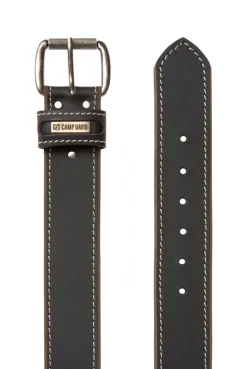 Gürtel aus Leder mit Kontrastnaht und Logo-Plakette black