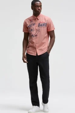 Kurzarmhemd mit Label Prints und Stickereien old peach