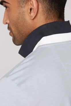 Kurzarmpolo mit Streifen-Details smokey mint