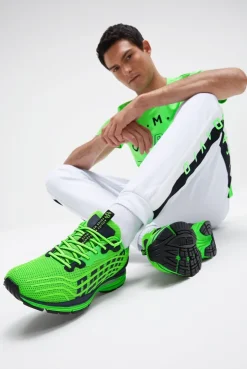 Leichter Sneaker im Knit-Design mit Rubber Artwork tech green