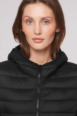 Leichte Steppjacke mit Kapuze black