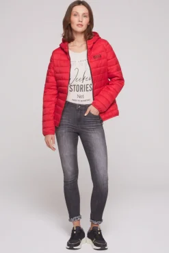 Leichte Steppjacke mit Kapuze royal red