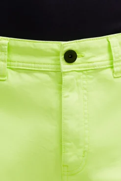 Skater Shorts mit Zippertaschen neon lime