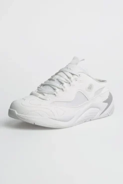 Slip On Sneaker im tonigen Materialmix white