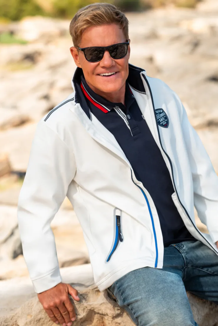 Softshelljacke mit Patch und Print ivory
