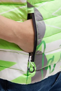 Steppweste mit Kapuze im Kragen und All Over Print neon leaf