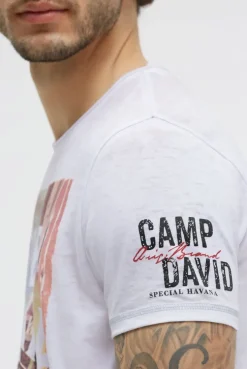 T-Shirt mit Ausbrenner-Effekten und Photoprint opticwhite