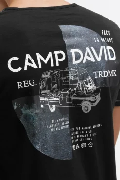 T-Shirt mit V-Neck und Back-Photoprint black