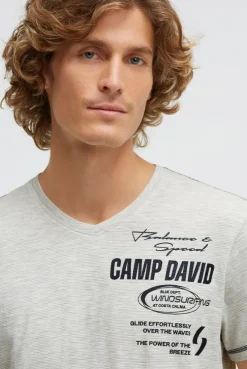 T-Shirt V-Neck mit Slub Stripes und Prints ivory