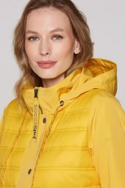 Windjacke mit Kapuze im Materialmix golden honey